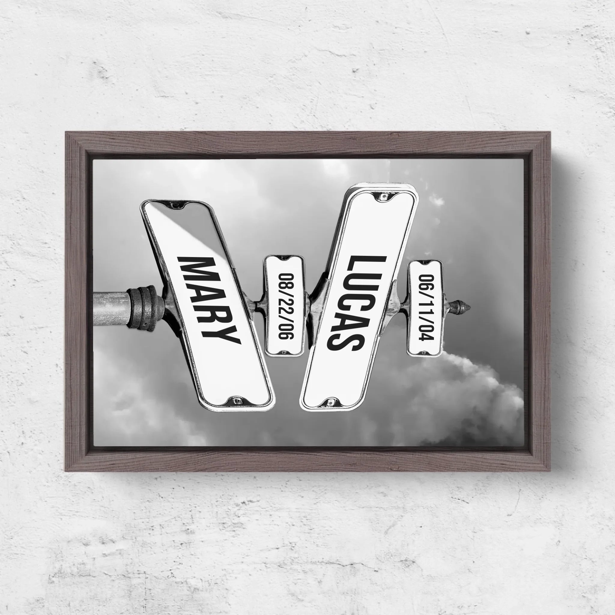 Horizontal Framd Canvas-Ovak